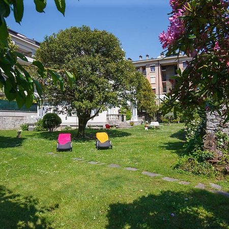 Villa Rachel Intra Extérieur photo