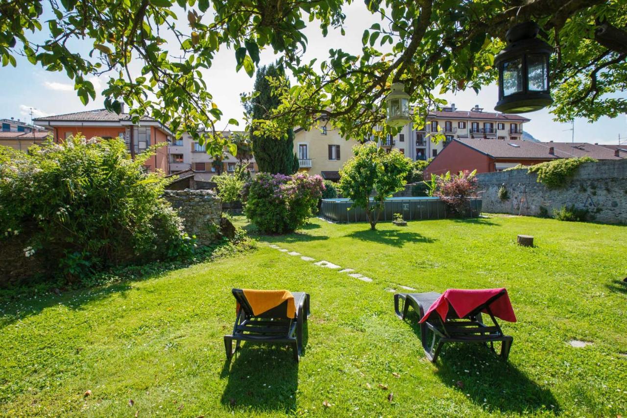 Villa Rachel Intra Extérieur photo
